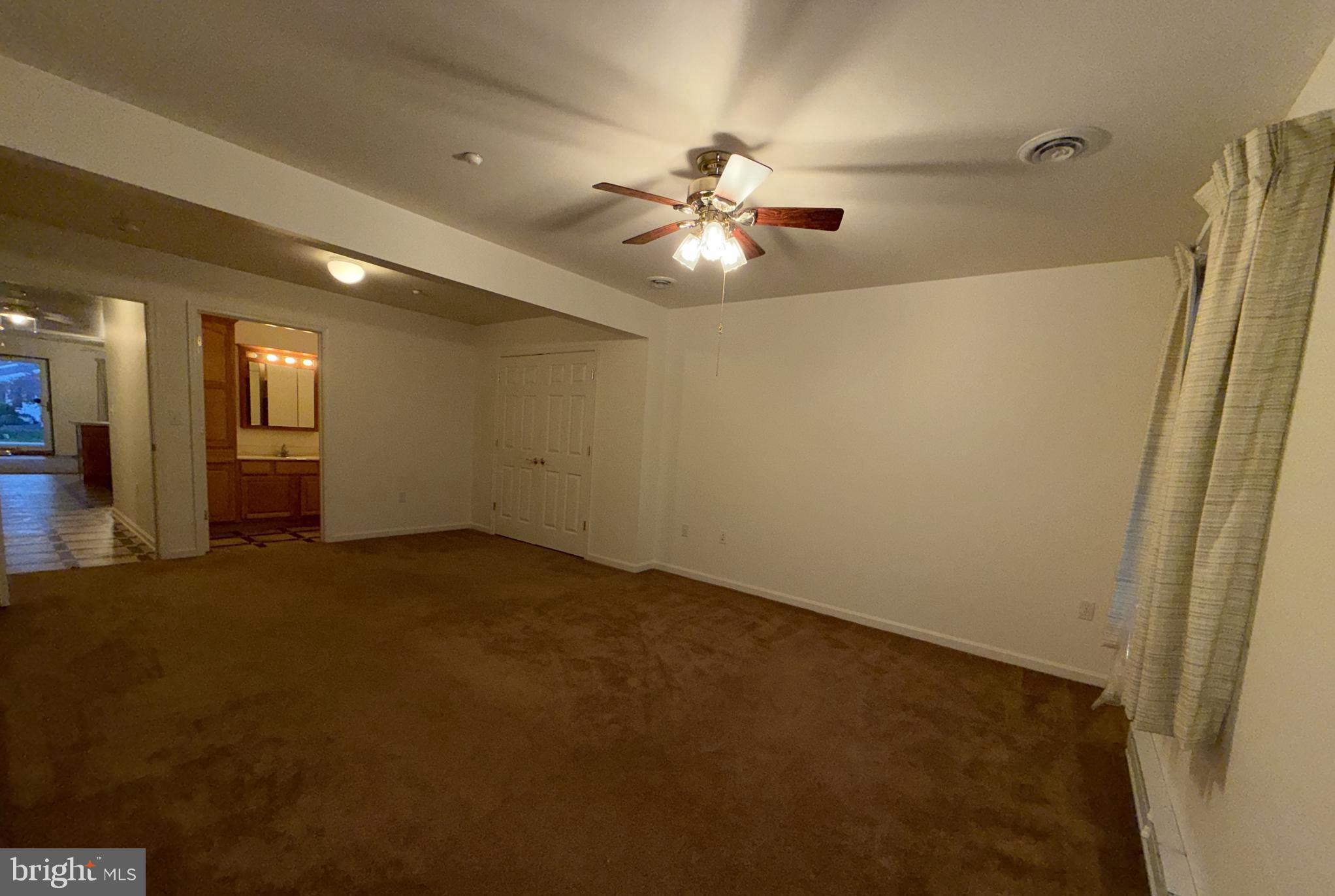 EAST RIDGE TOWNHOMES - Residential