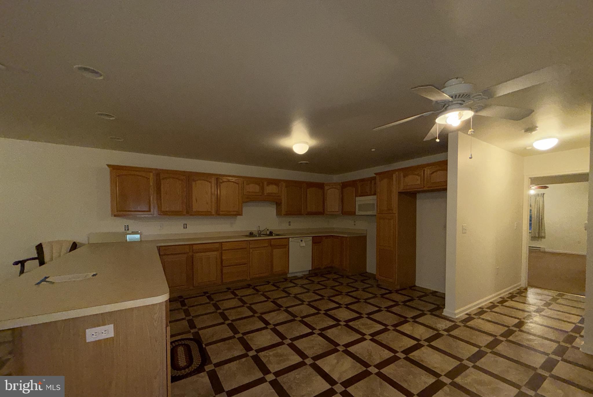 EAST RIDGE TOWNHOMES - Residential