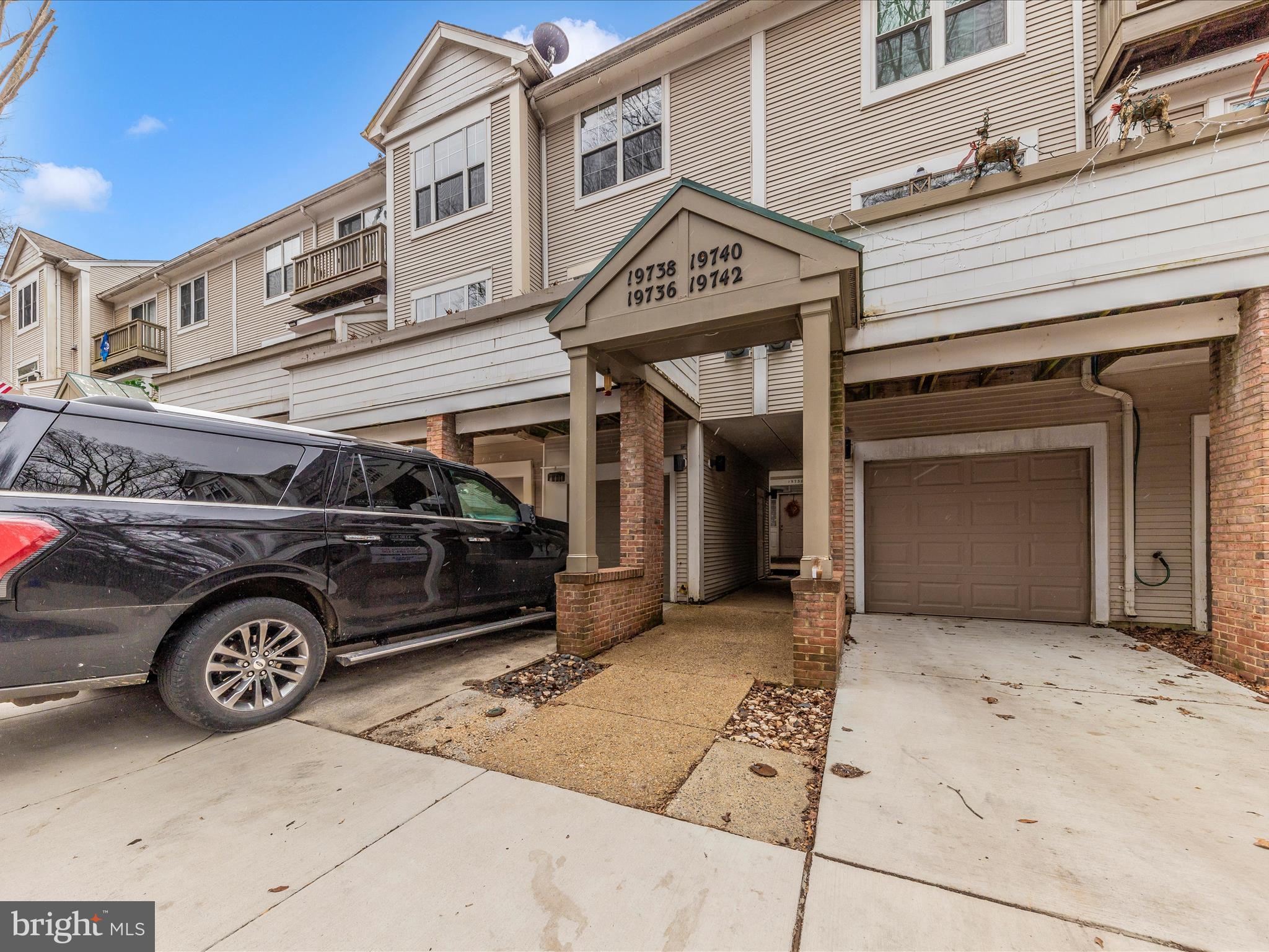 FOREST BROOKE - Residential