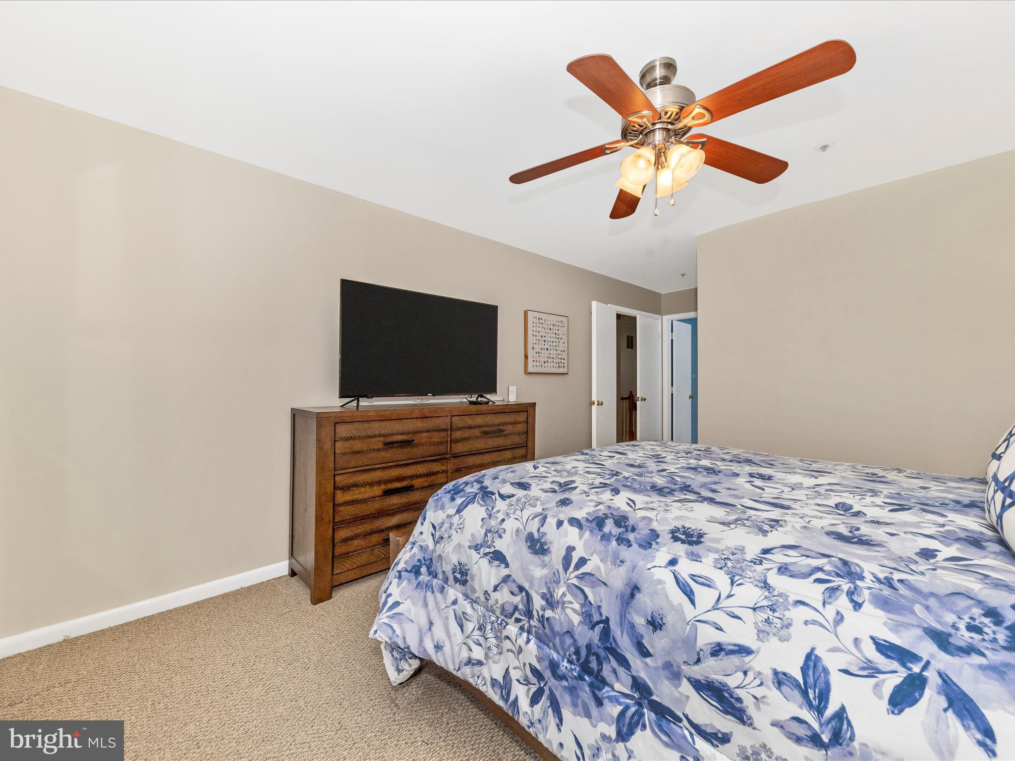 FOREST BROOKE - Residential