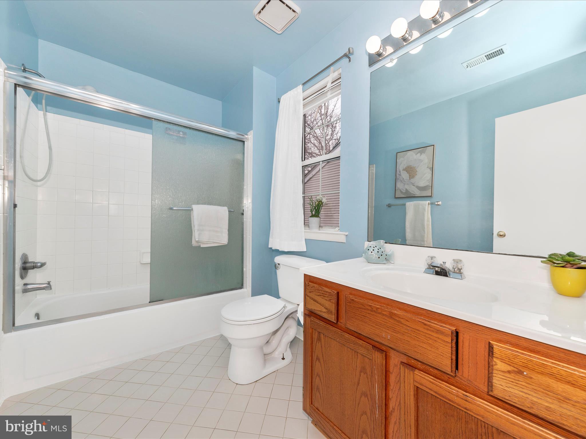 FOREST BROOKE - Residential