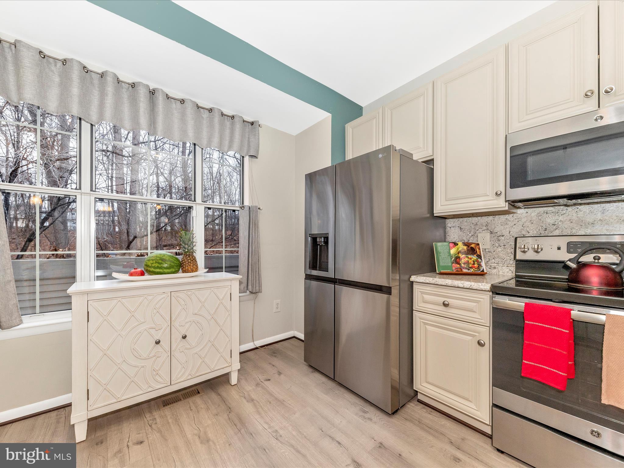 FOREST BROOKE - Residential