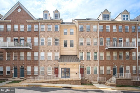 Photo of 2665 Manhattan Place #310, VIENNA, VA 22180 (MLS # VAFX2337786)