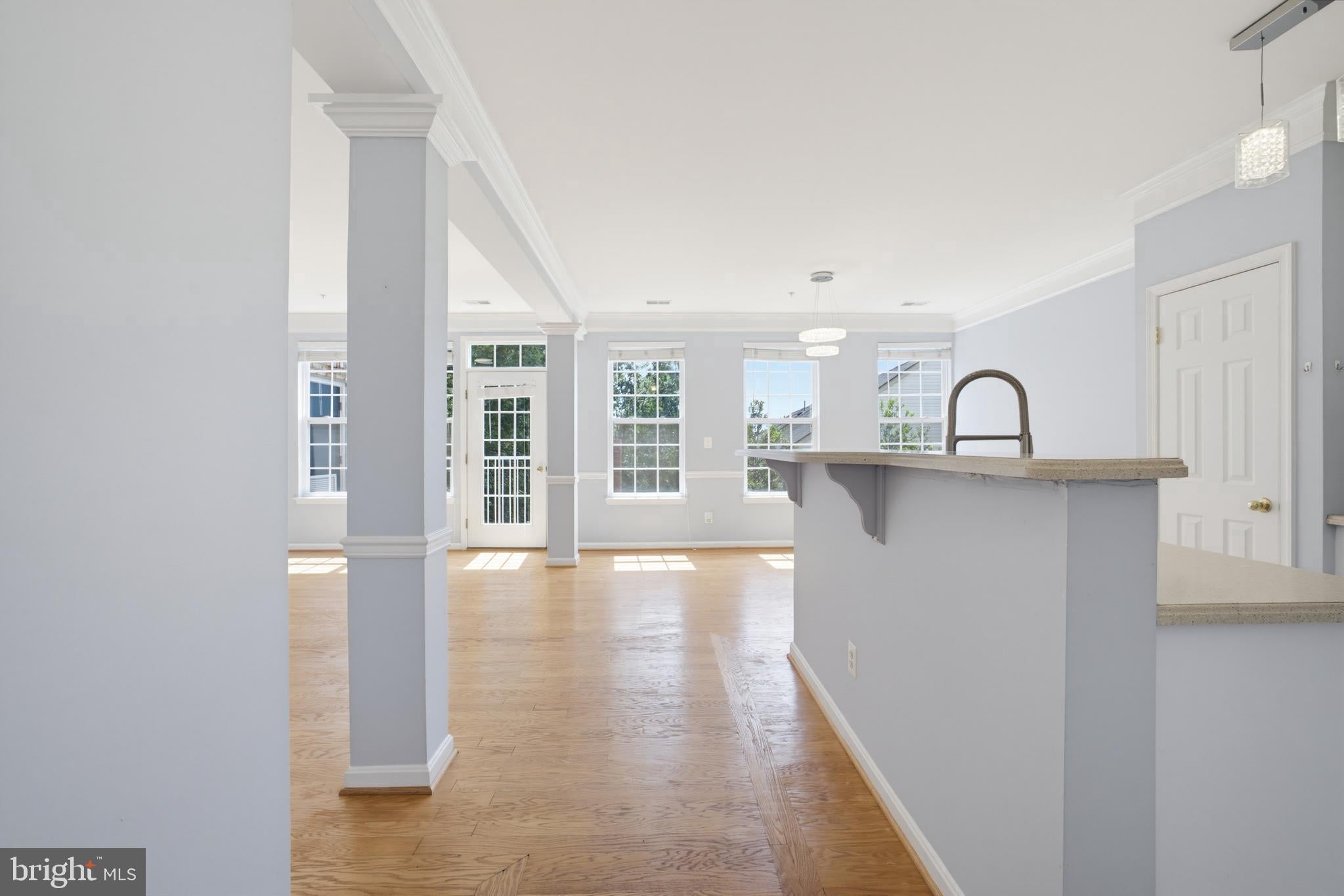 2665 MANHATTAN PLACE 310