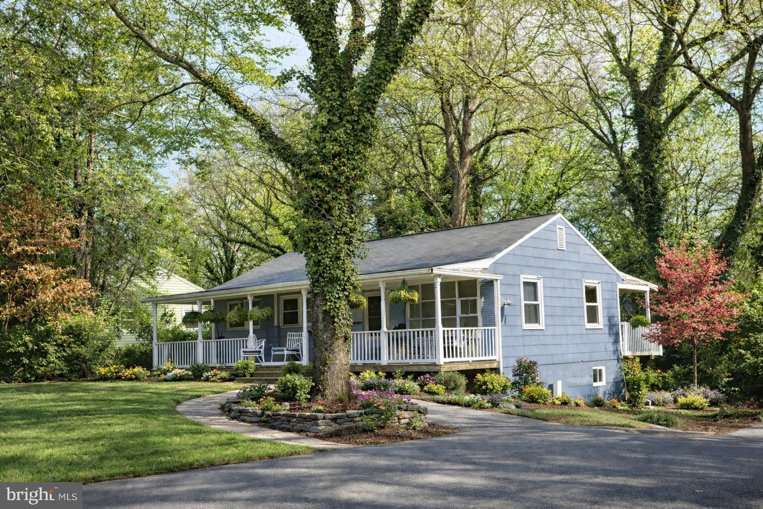 9539 LINVILLE AVENUE