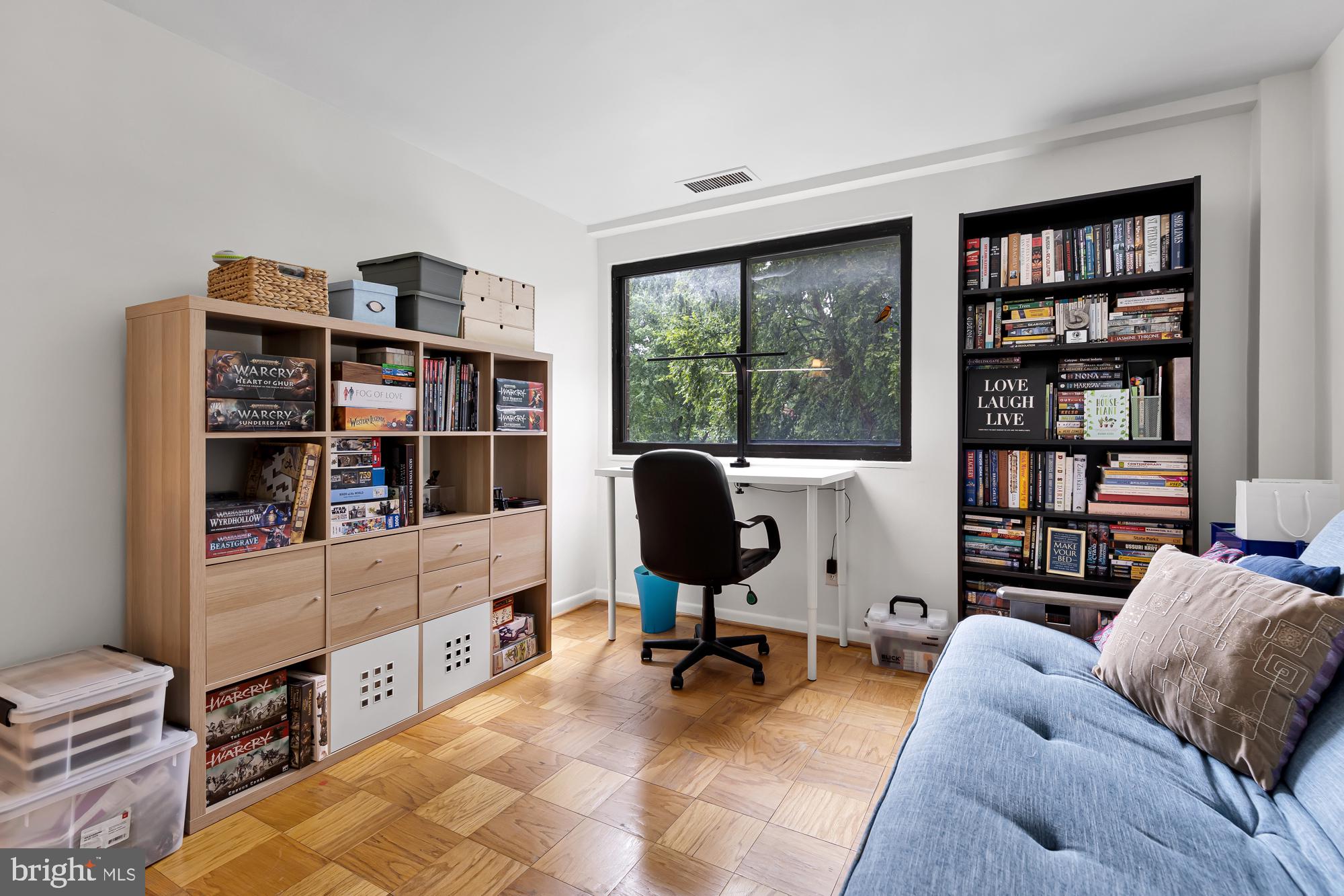 THAYER TOWERS - Residential