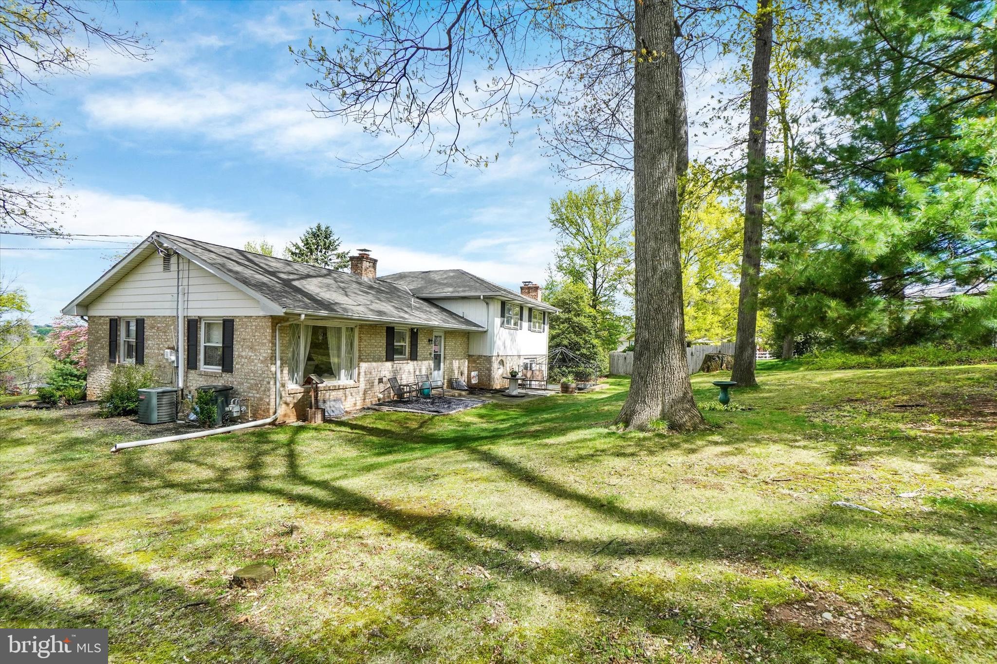 CAROL HEIGHTS - Residential