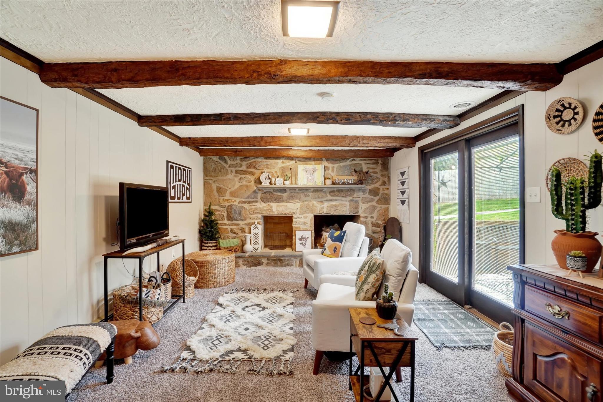 CAROL HEIGHTS - Residential