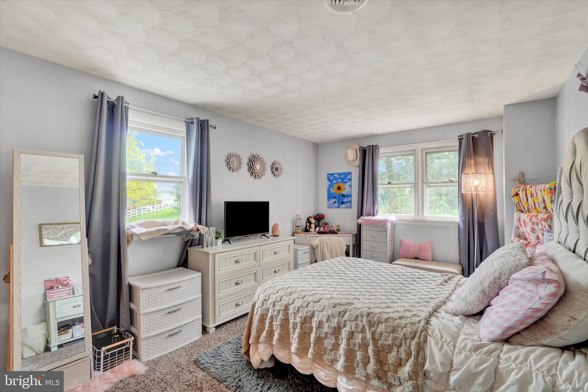 CAROL HEIGHTS - Residential