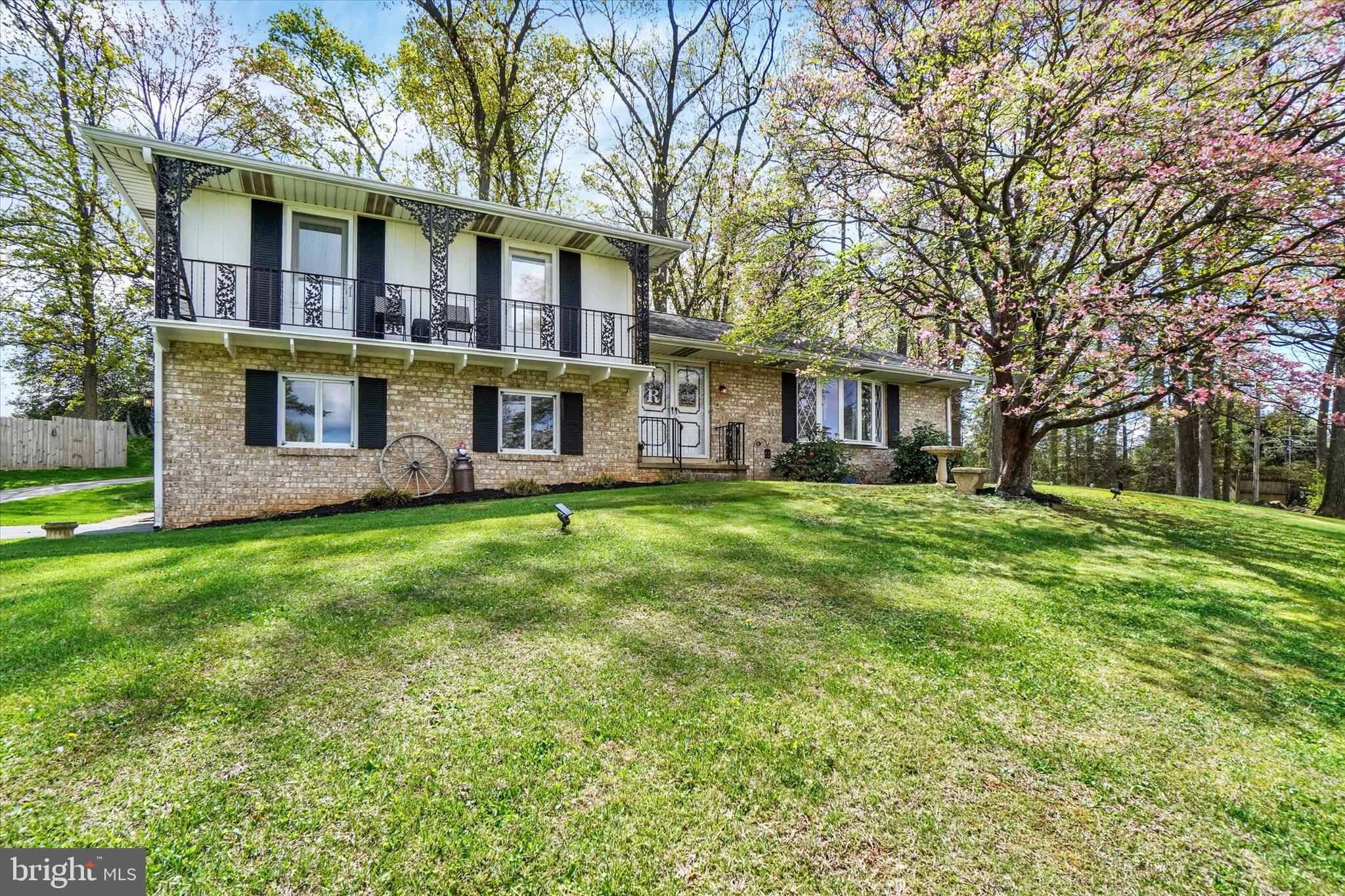 CAROL HEIGHTS - Residential