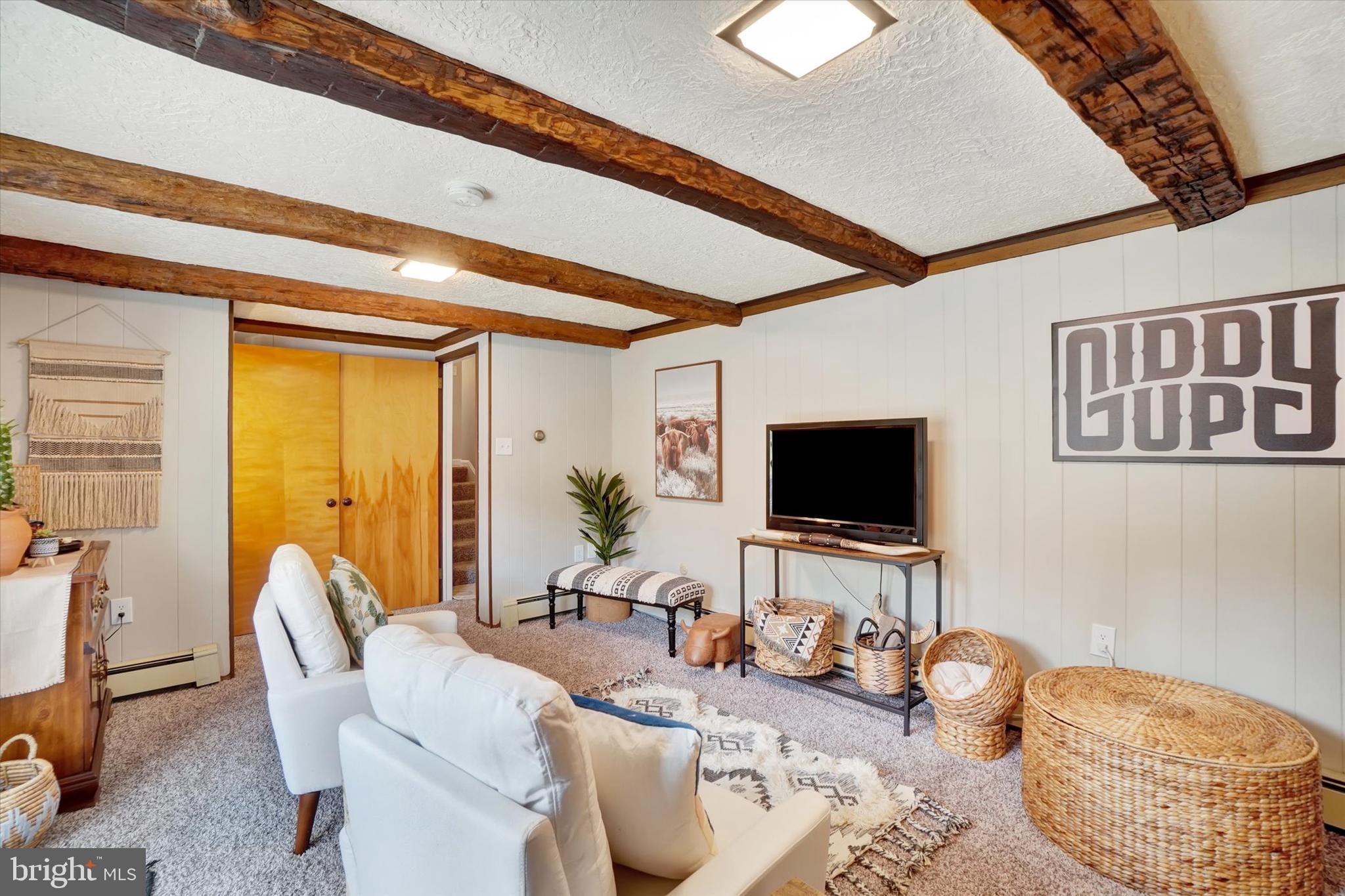 CAROL HEIGHTS - Residential