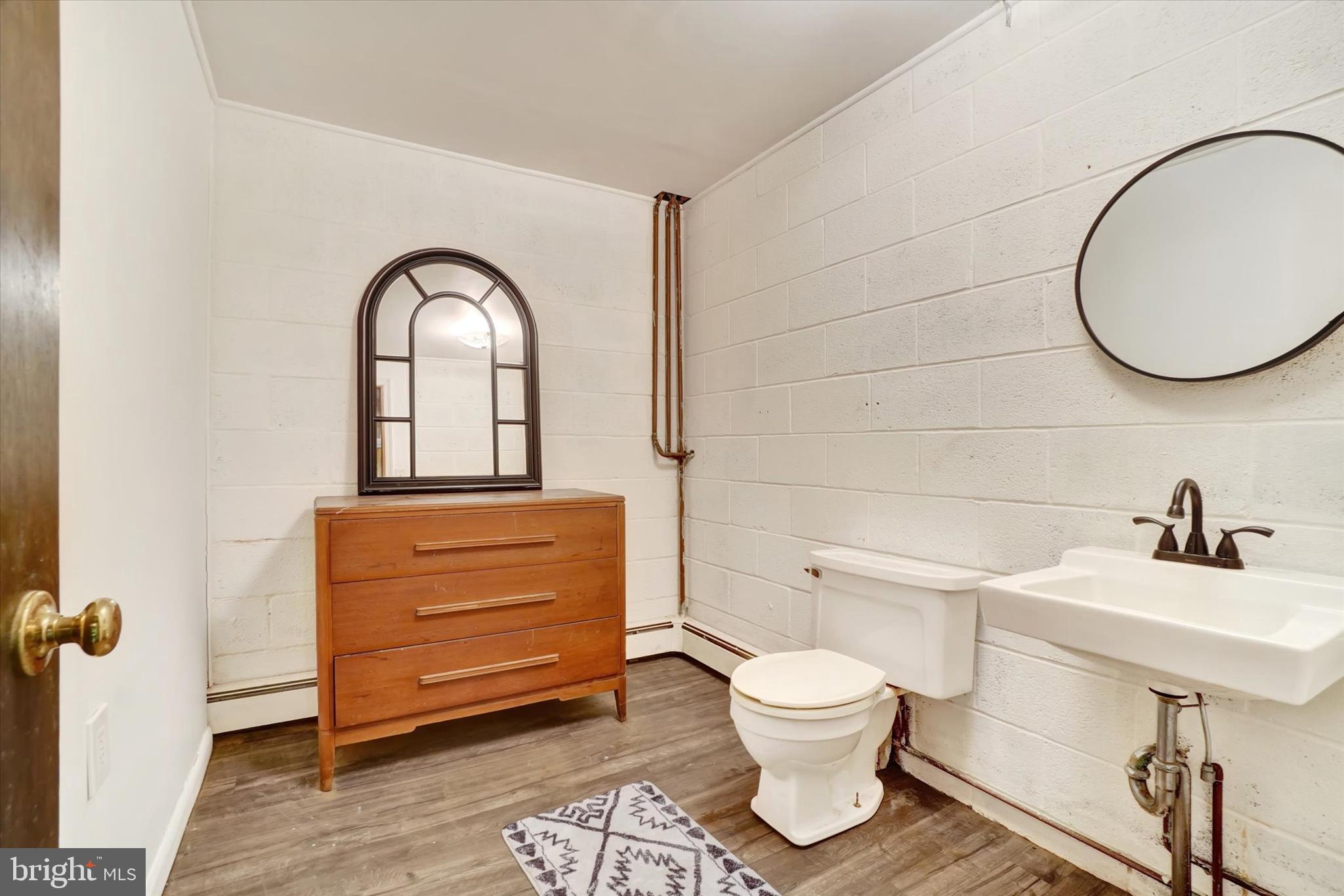 CAROL HEIGHTS - Residential