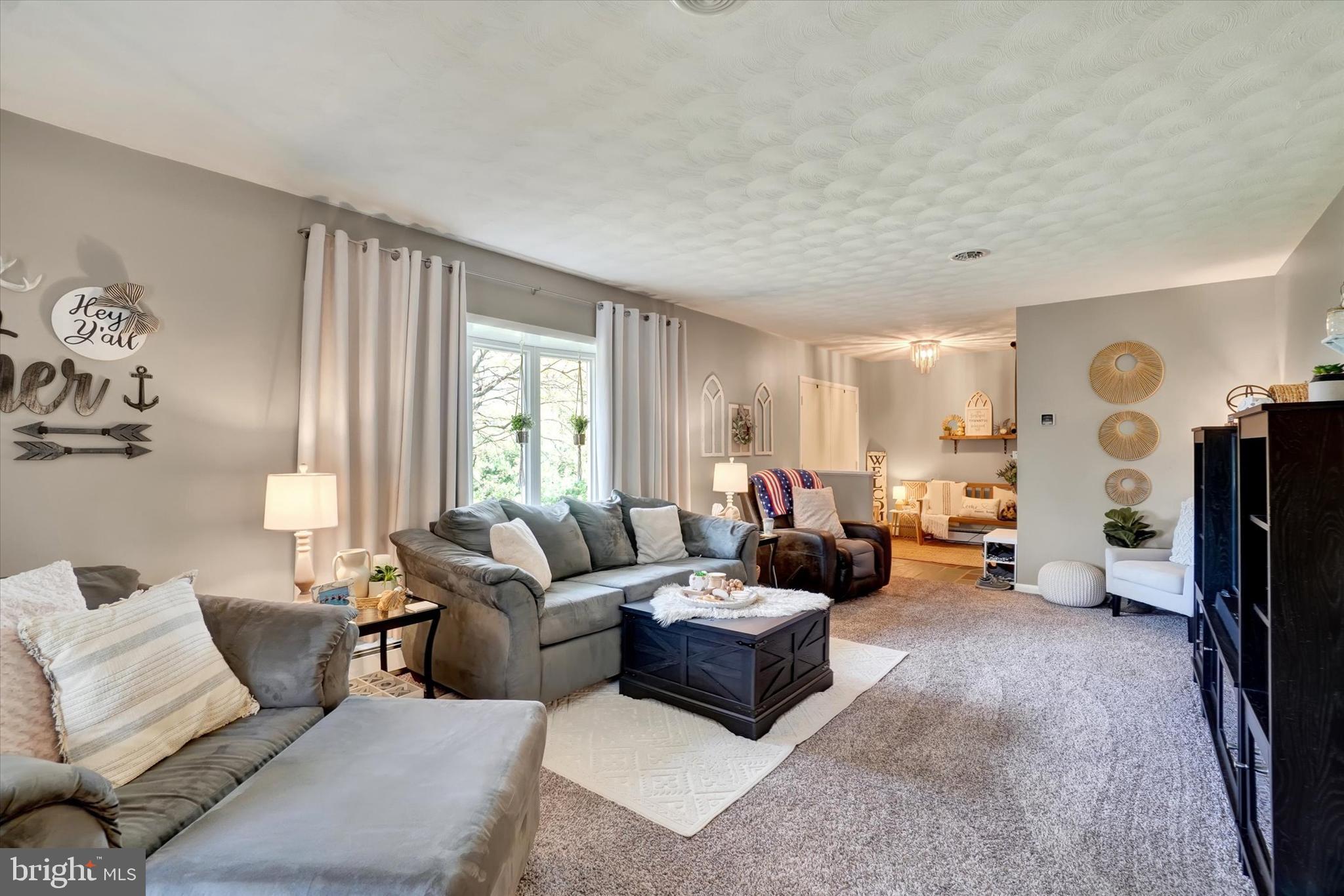 CAROL HEIGHTS - Residential