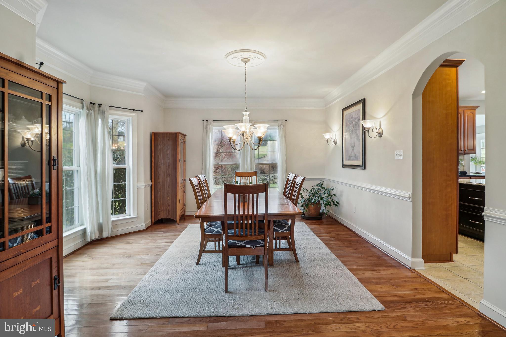 RIVER DOWNS - Residential