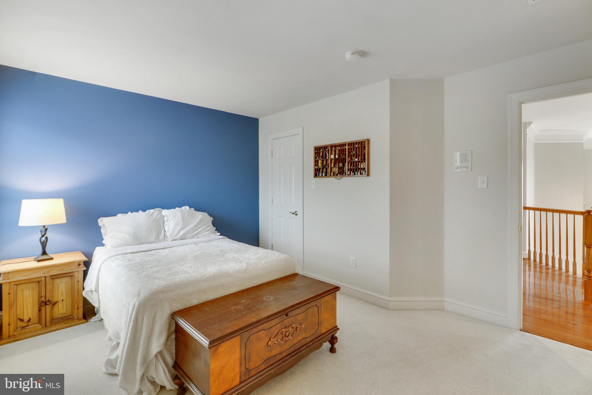 RIVER DOWNS - Residential