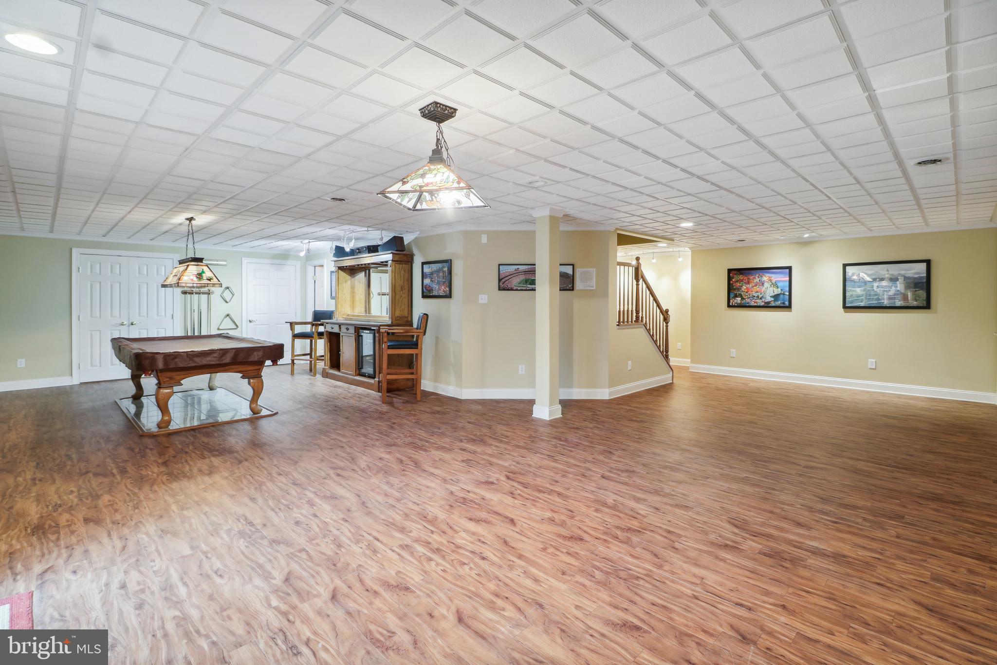 RIVER DOWNS - Residential