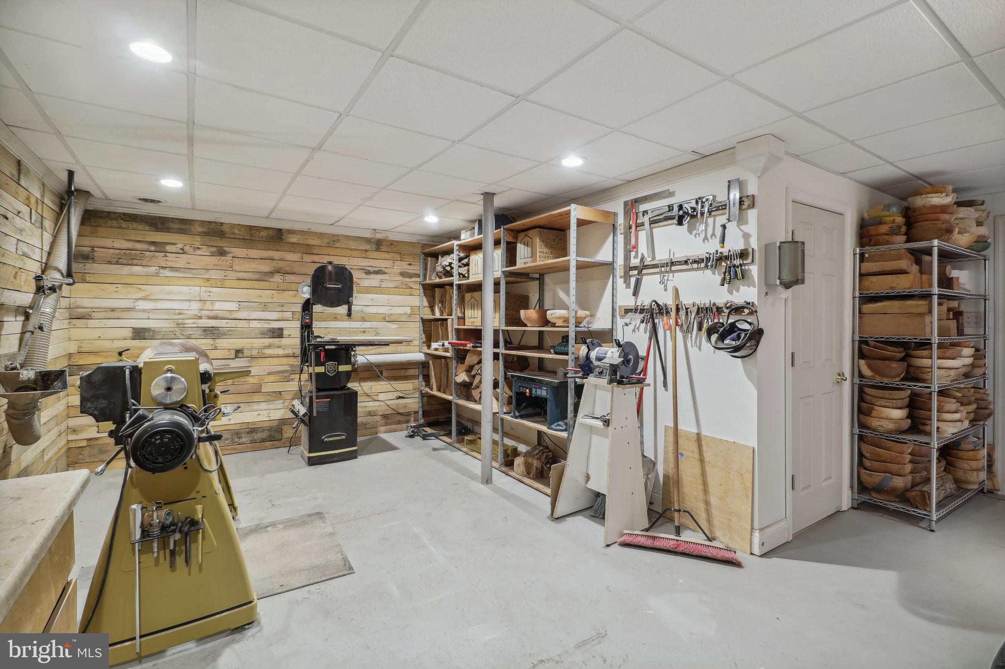 RIVER DOWNS - Residential