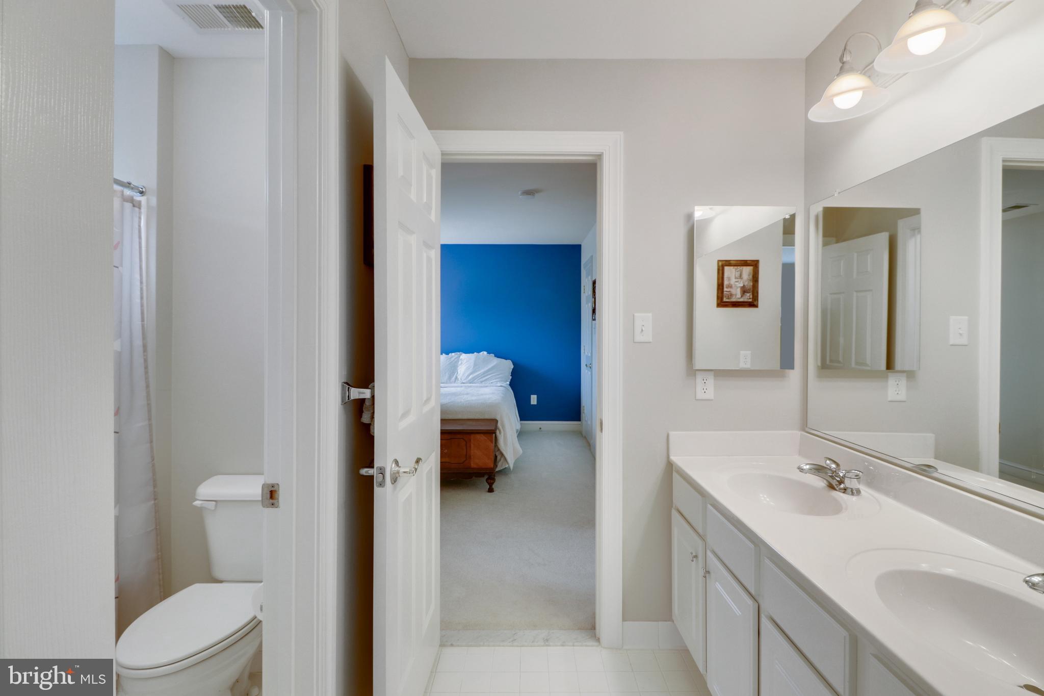 RIVER DOWNS - Residential