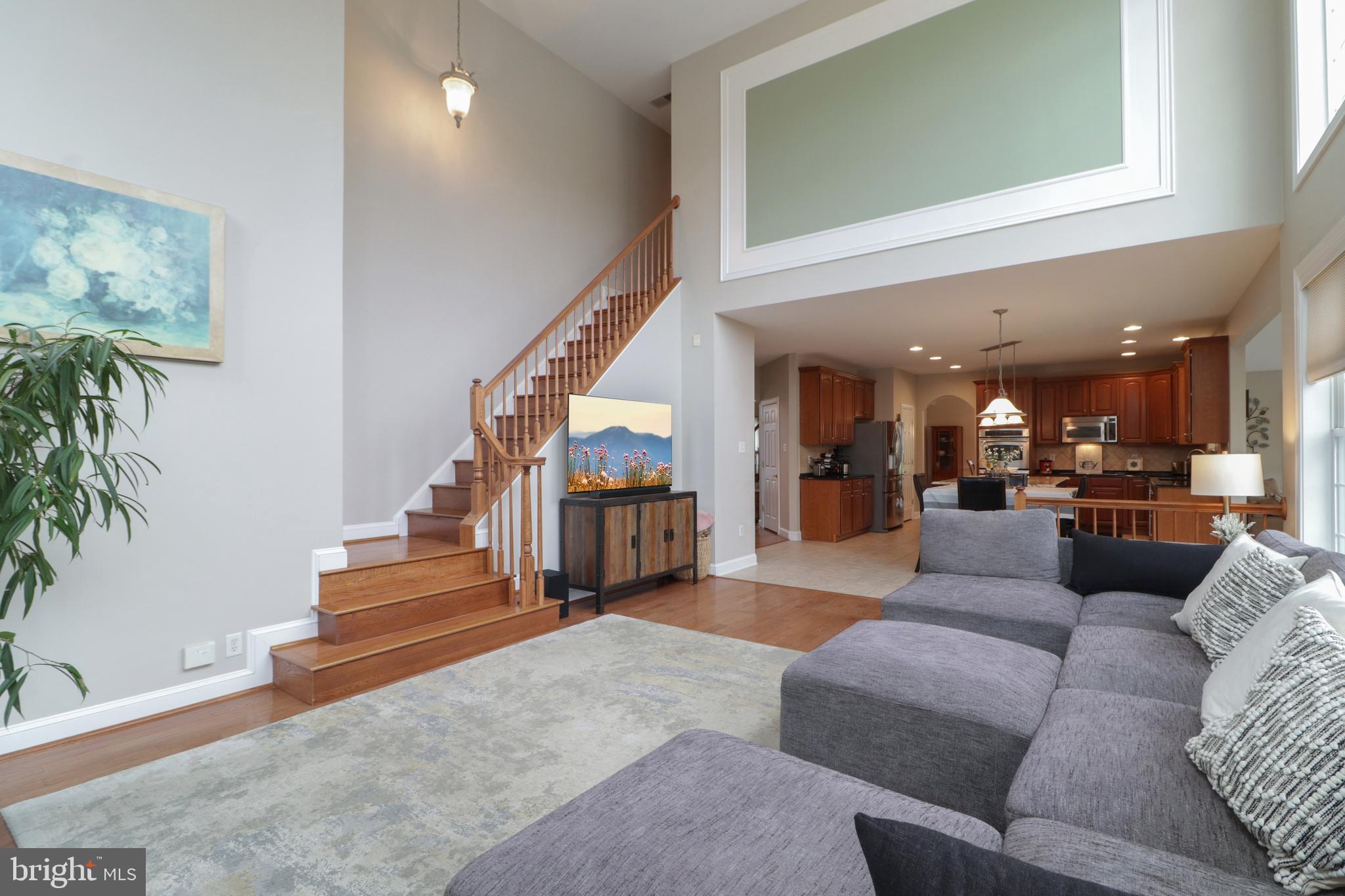 RIVER DOWNS - Residential