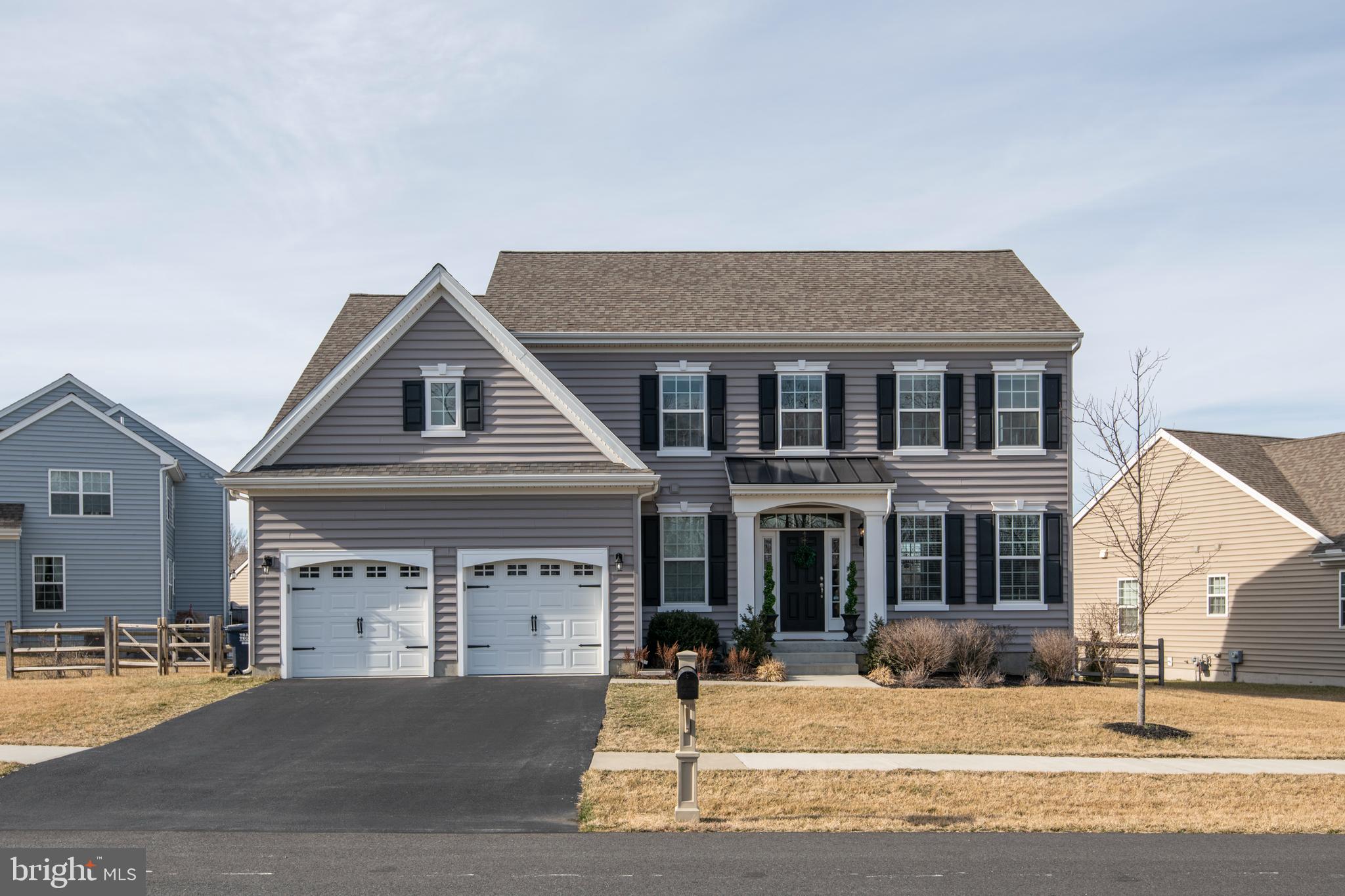 POND VIEW ESTATES - Residential