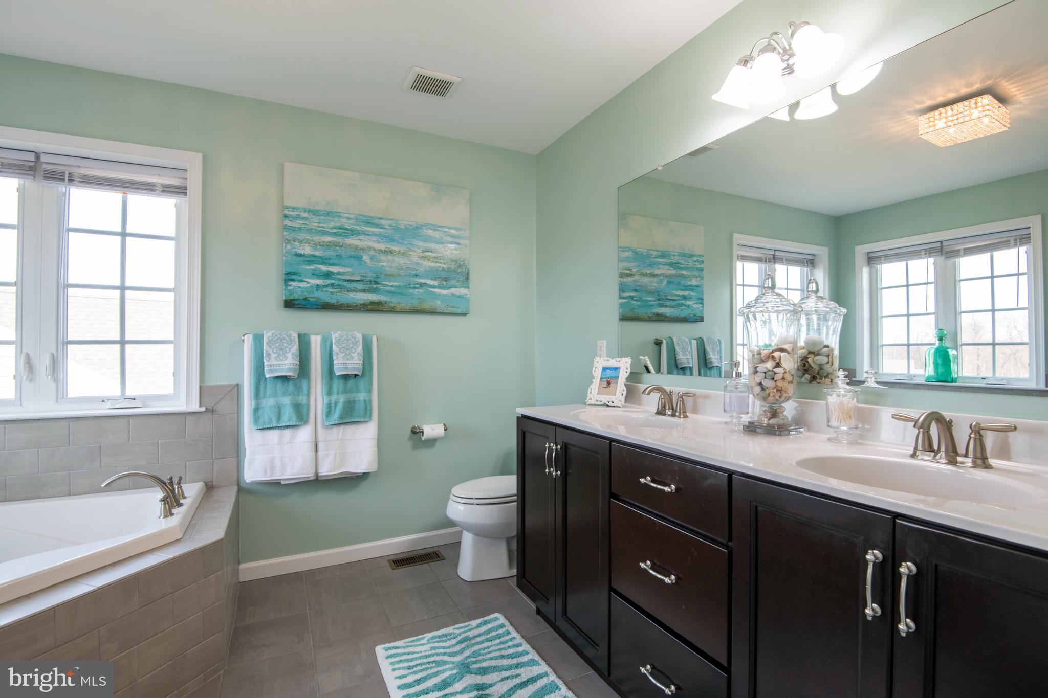 POND VIEW ESTATES - Residential