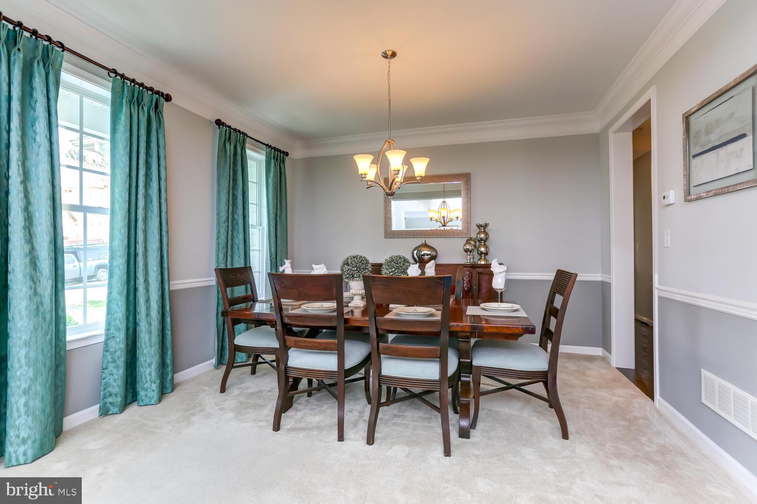 POND VIEW ESTATES - Residential