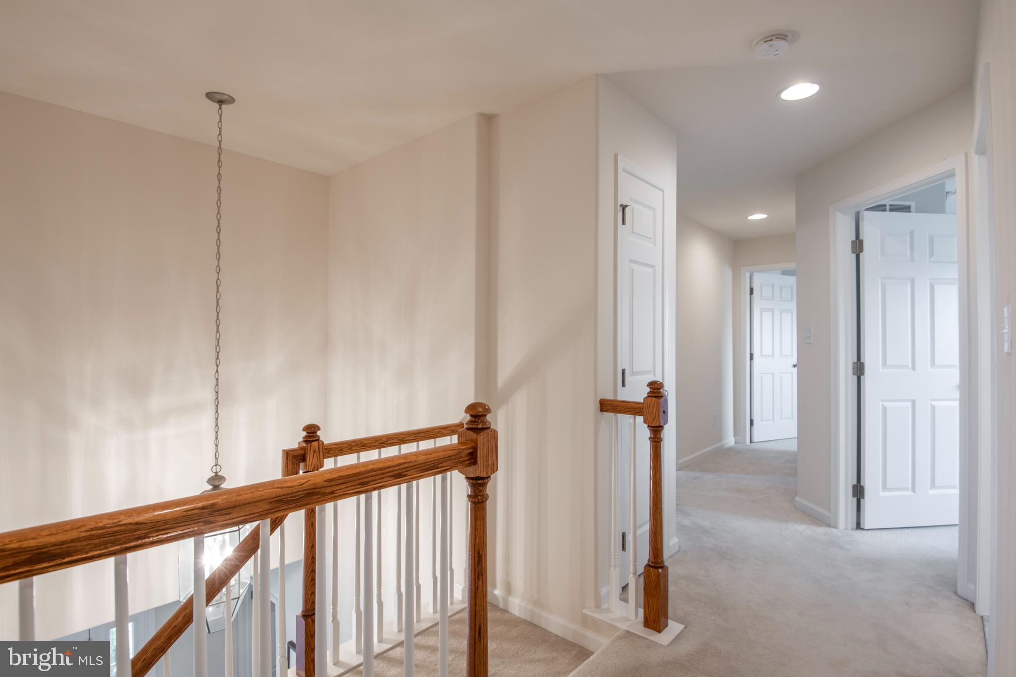 POND VIEW ESTATES - Residential