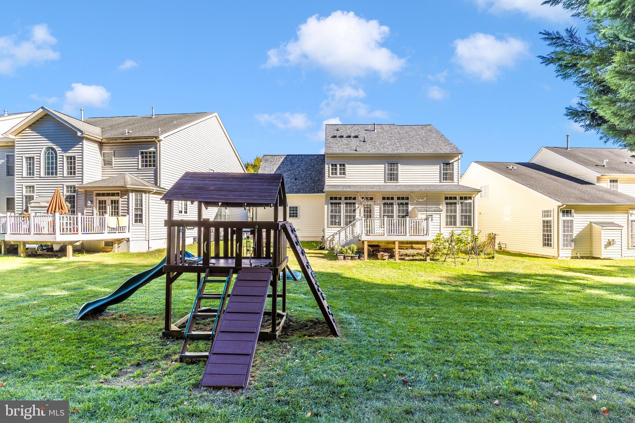 GREENWAY VILLAGE - Residential