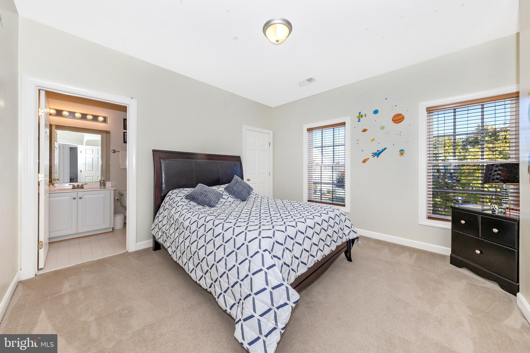 GREENWAY VILLAGE - Residential