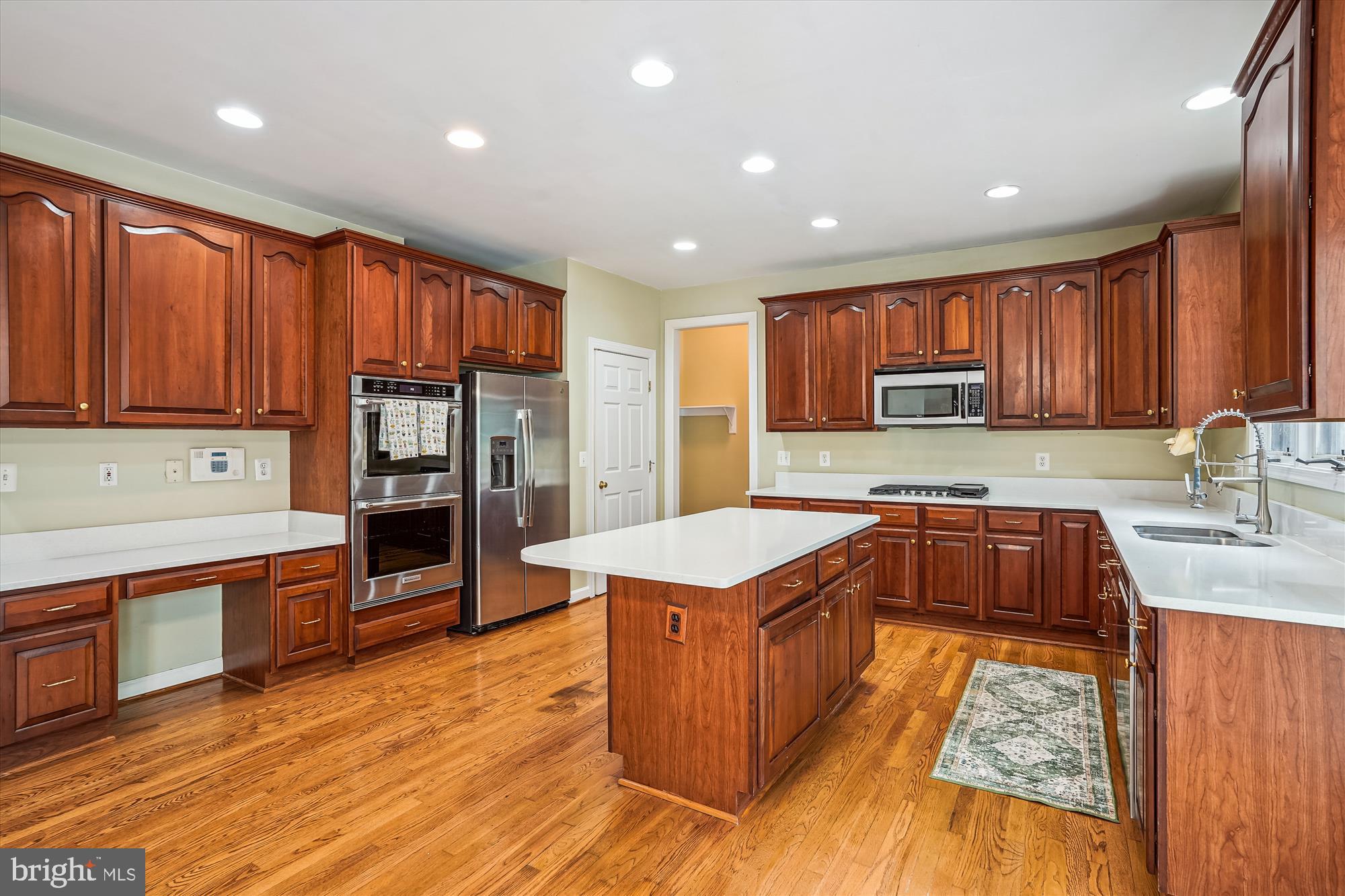 12630 GARRY GLEN DRIVE