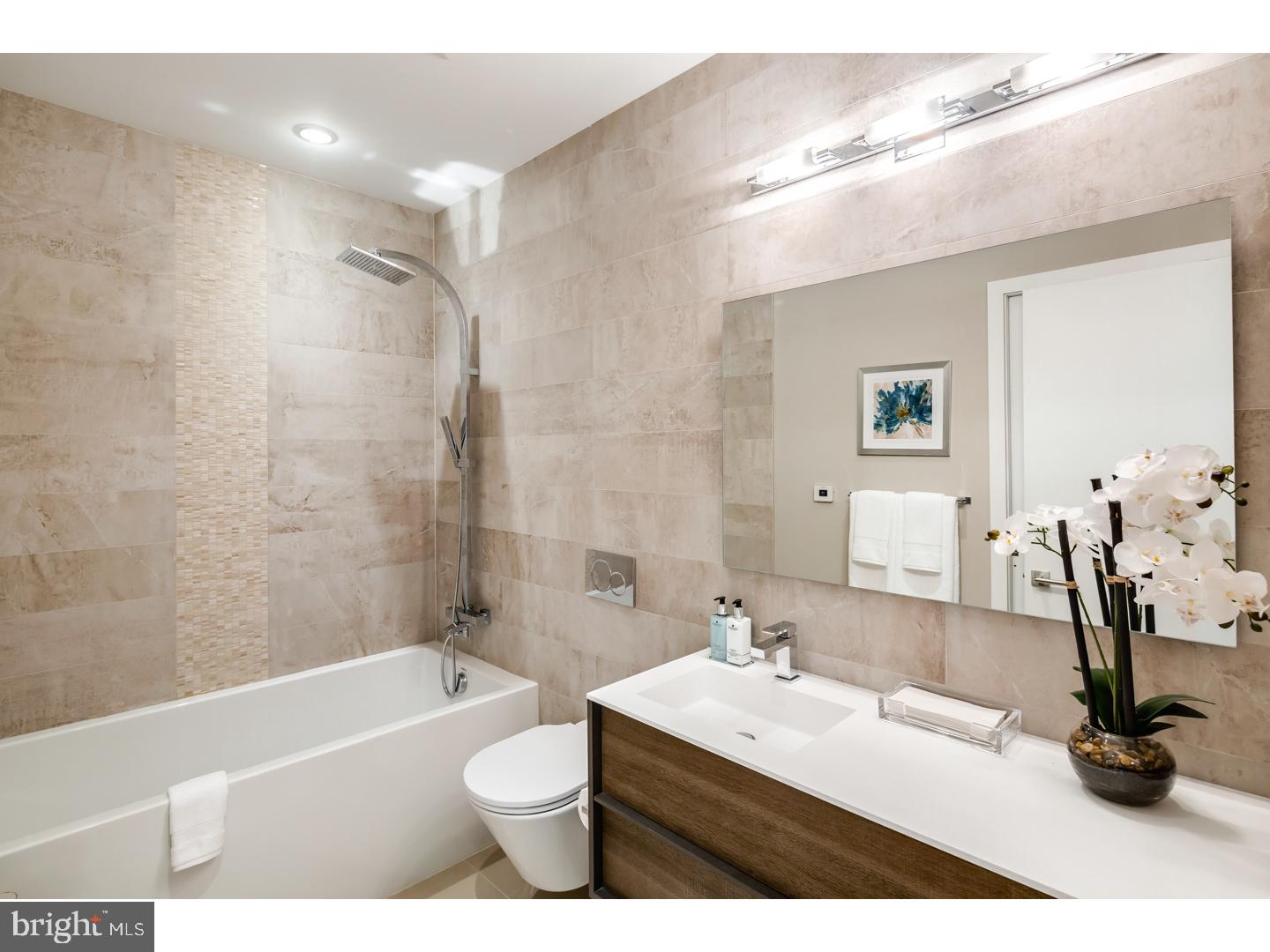 OLD CITY - Residential