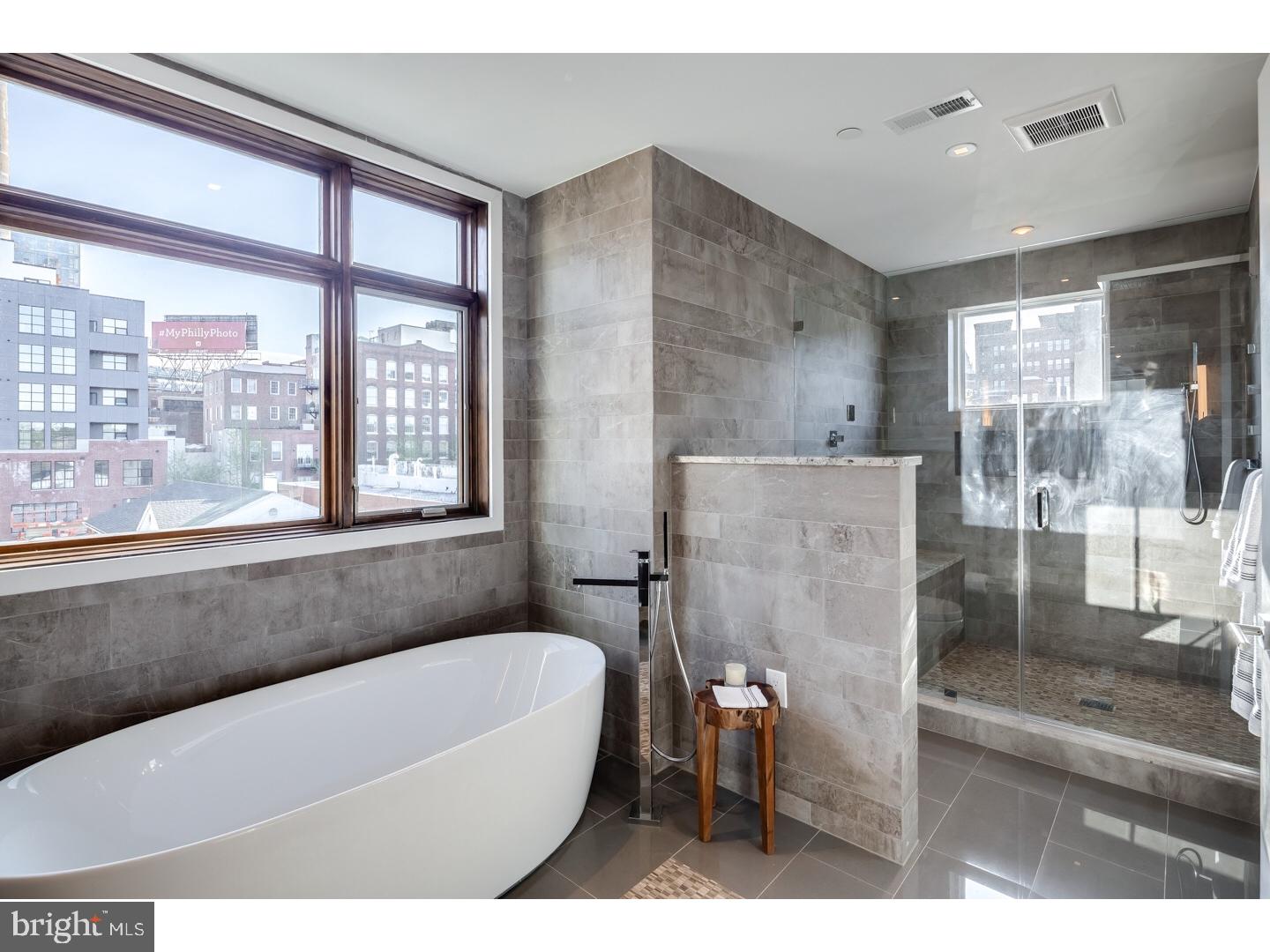 OLD CITY - Residential