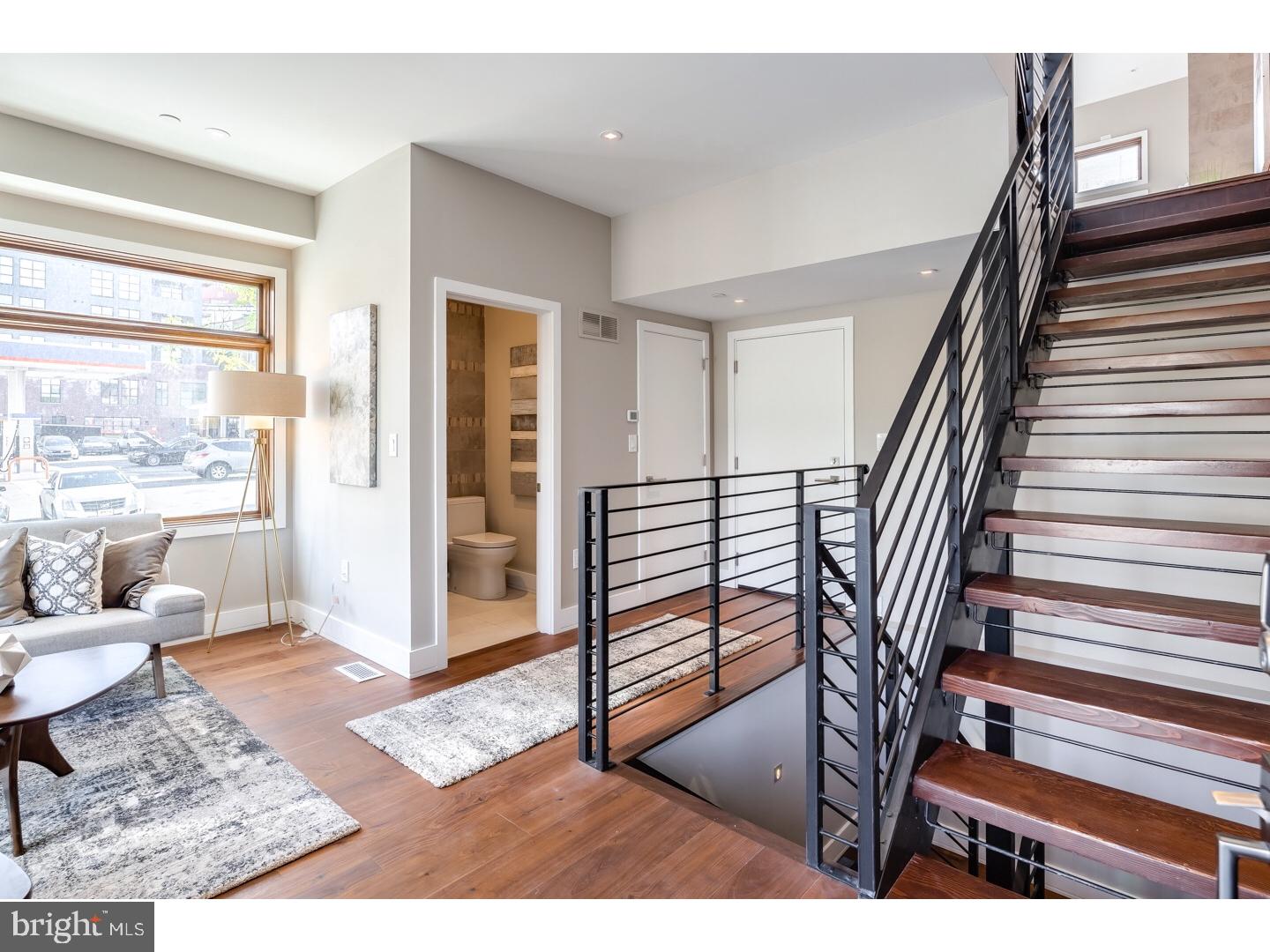 OLD CITY - Residential