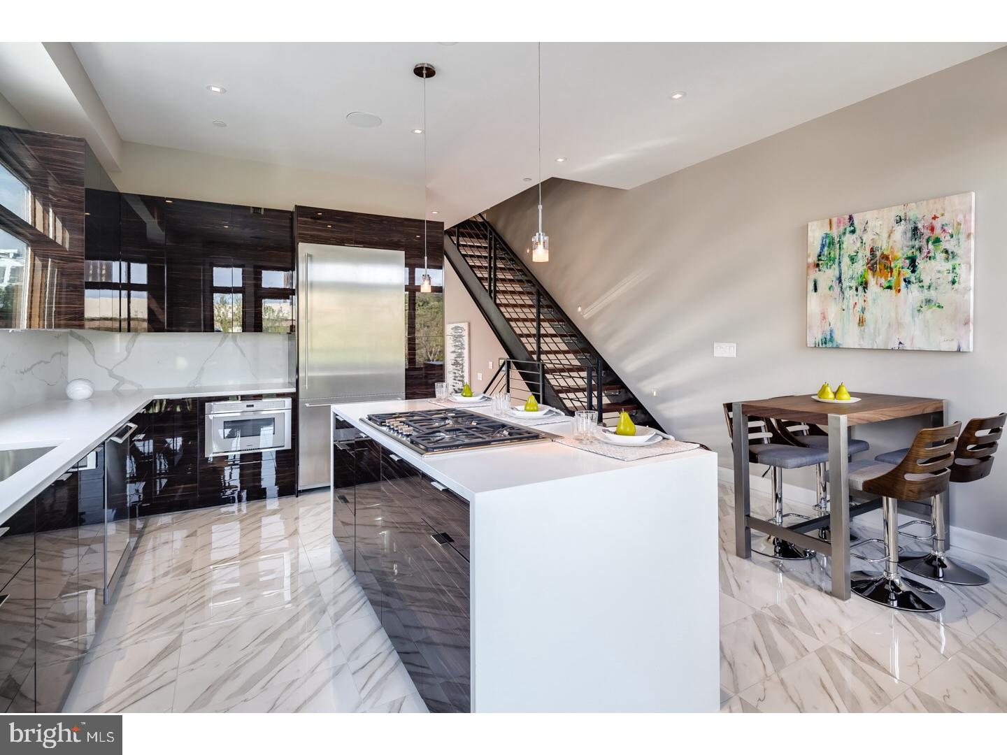 OLD CITY - Residential