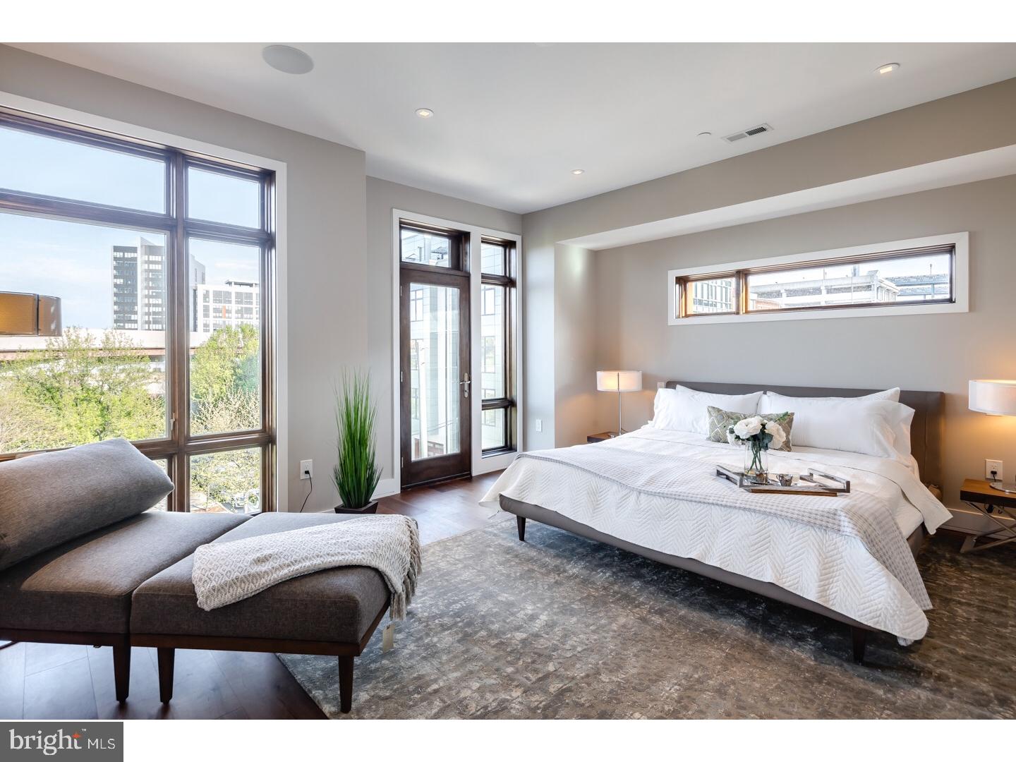 OLD CITY - Residential