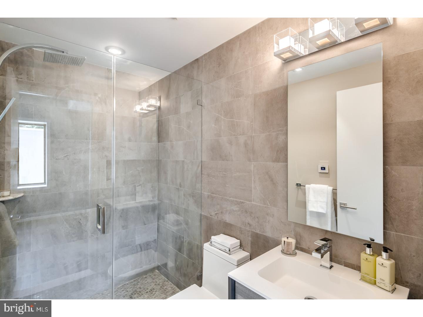 OLD CITY - Residential