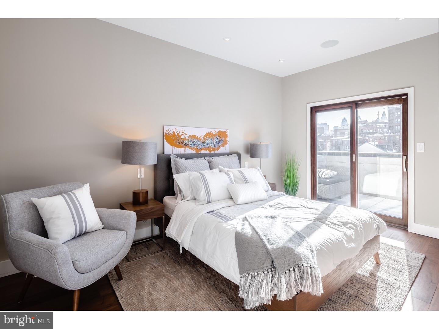 OLD CITY - Residential