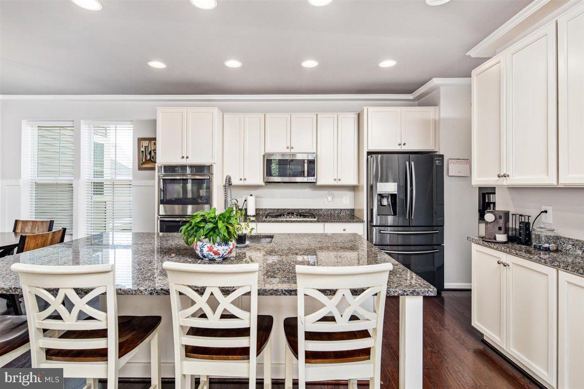 EMBREY MILL - Residential