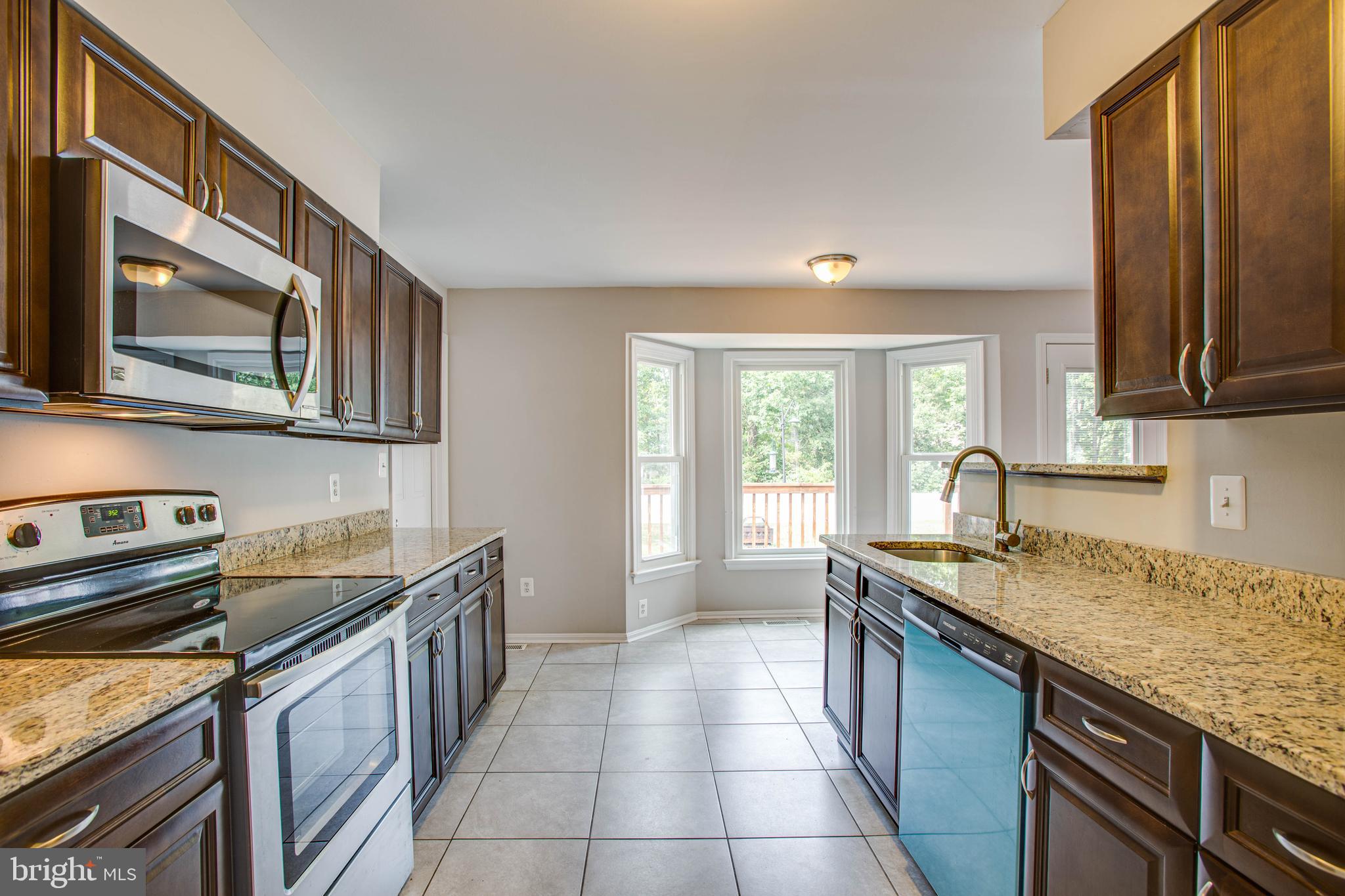 STONEWALL ESTATES - Residential