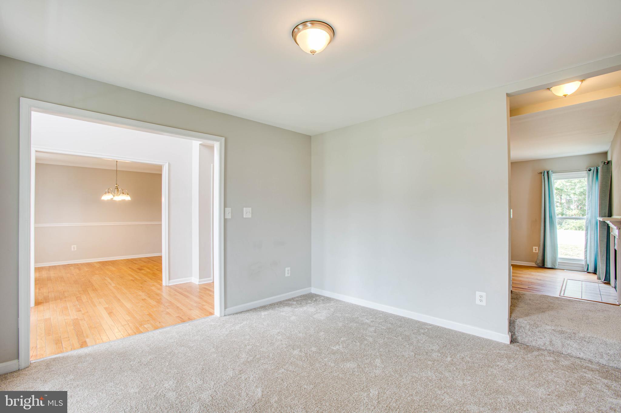 STONEWALL ESTATES - Residential