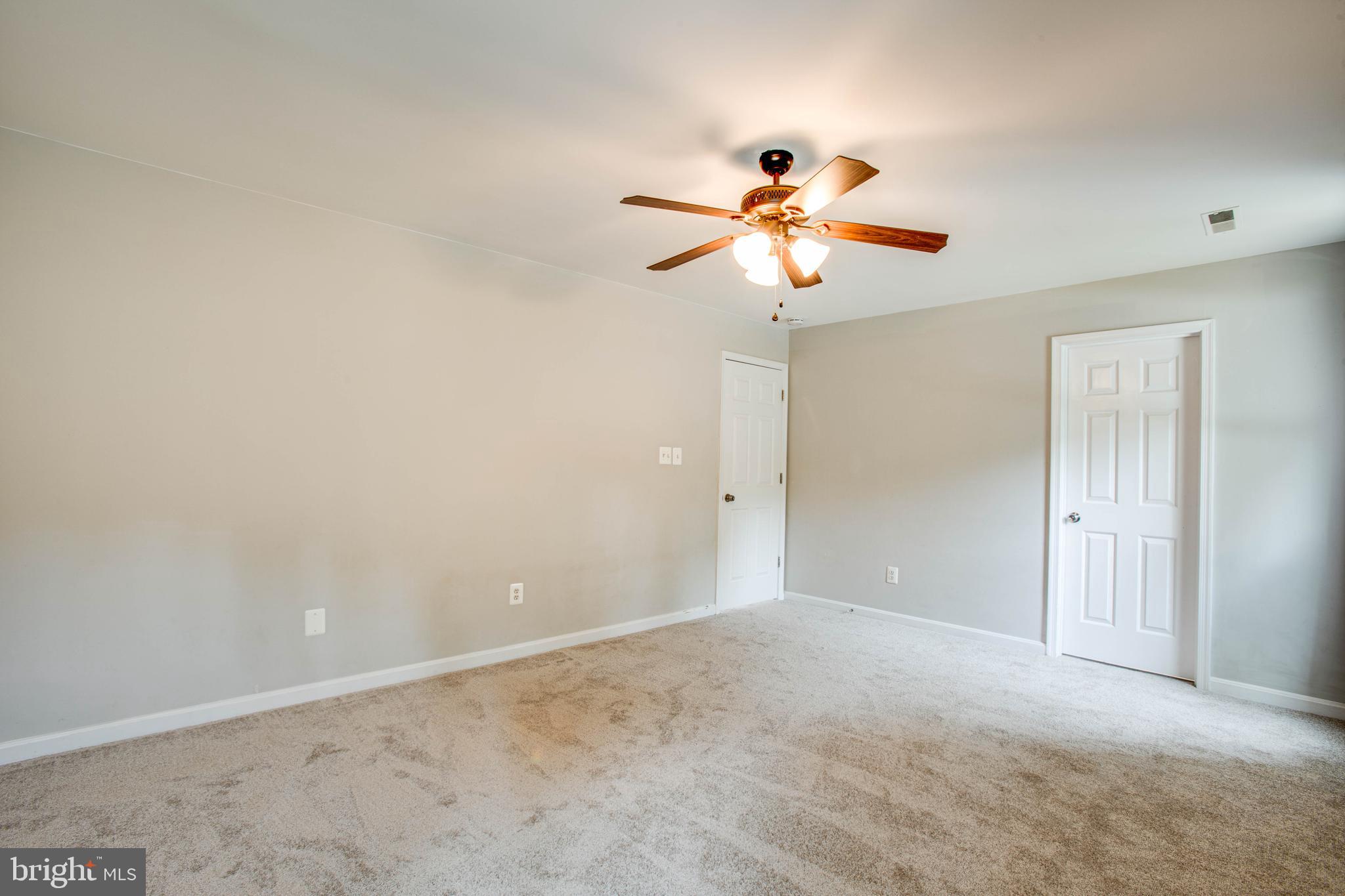 STONEWALL ESTATES - Residential