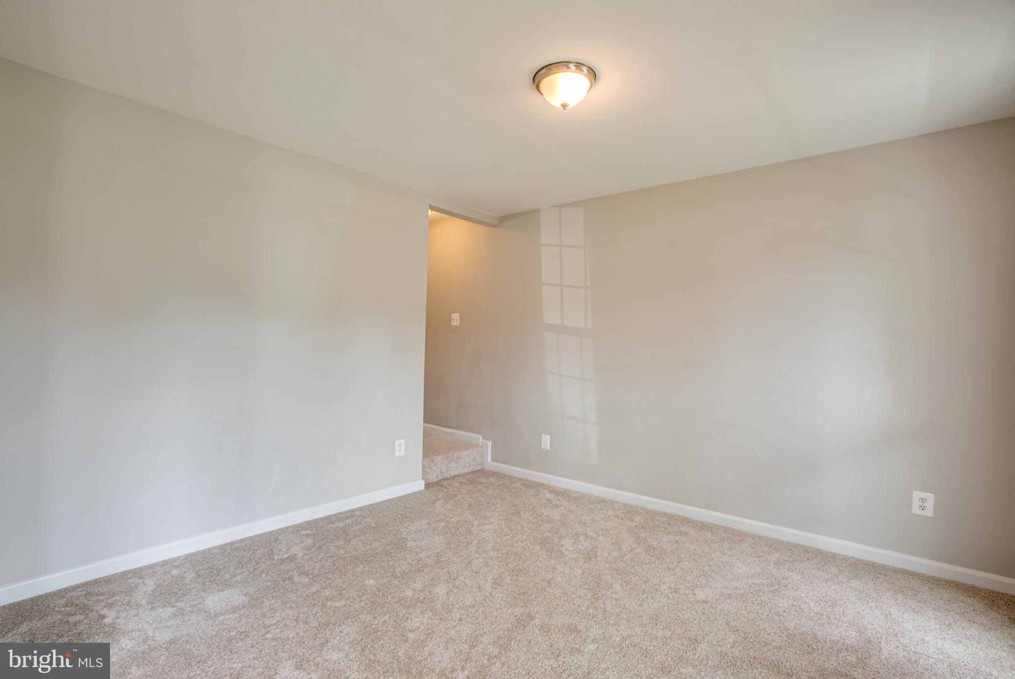 STONEWALL ESTATES - Residential