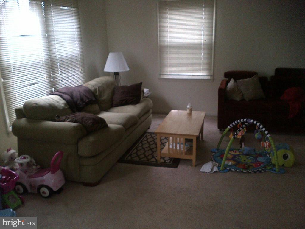 BRISTOE STATION - Residential