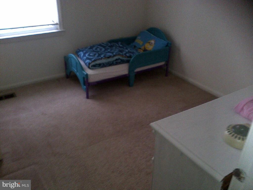 BRISTOE STATION - Residential