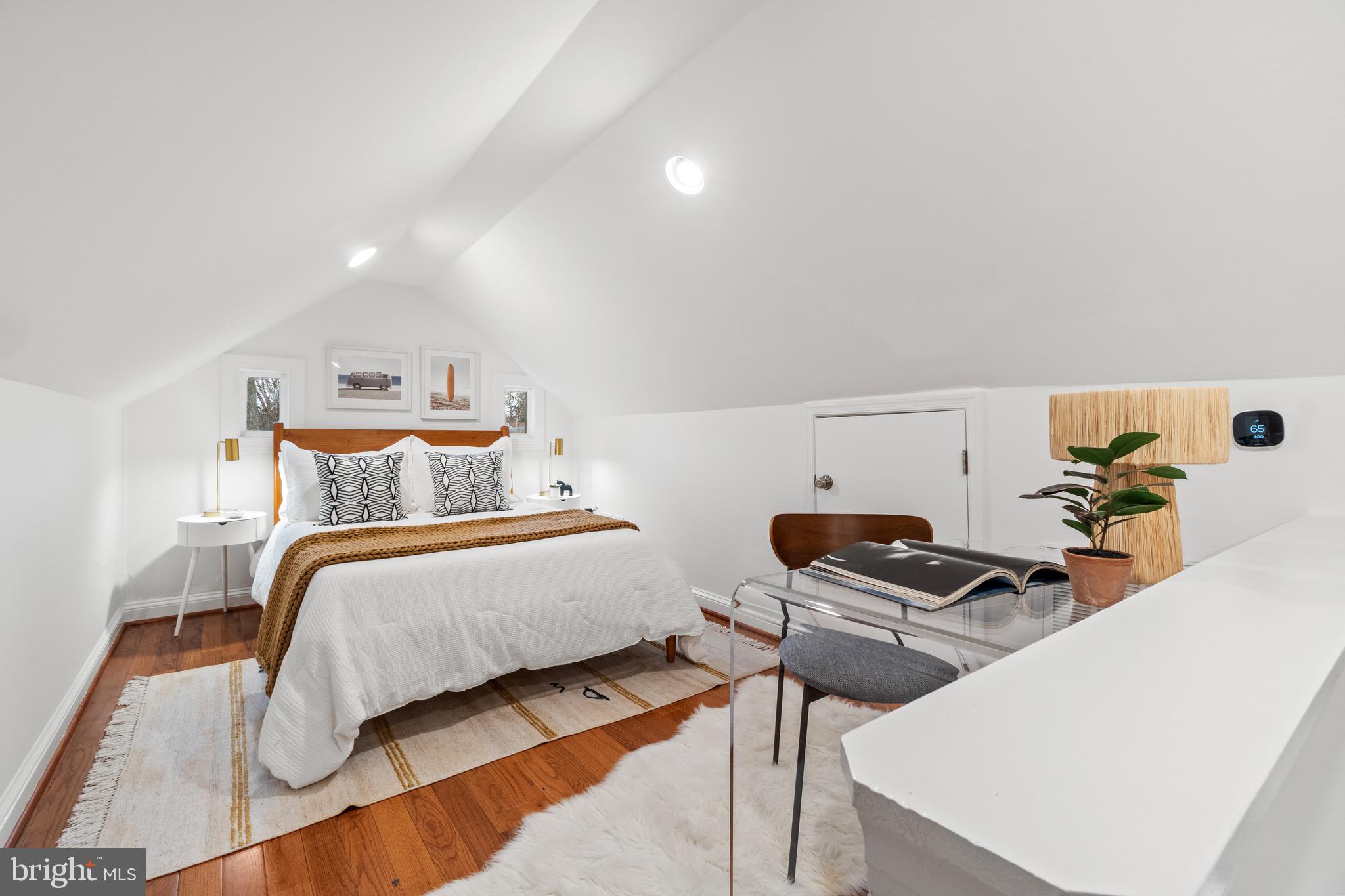 BRADDOCK HEIGHTS - Residential