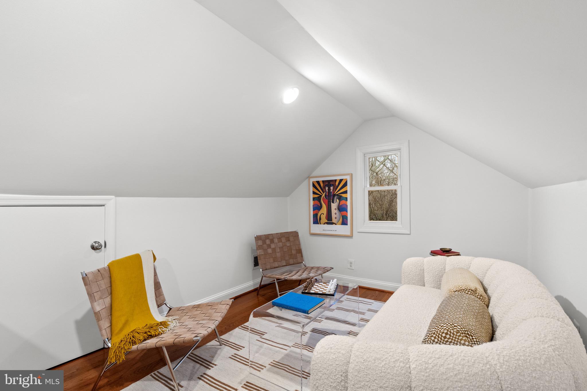 BRADDOCK HEIGHTS - Residential