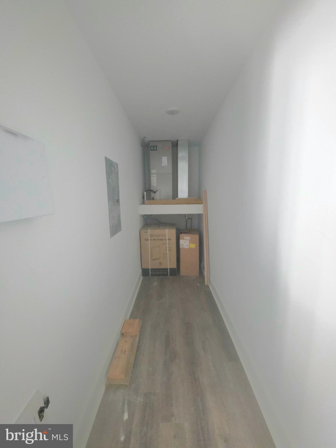 MANTUA - Commercial Lease