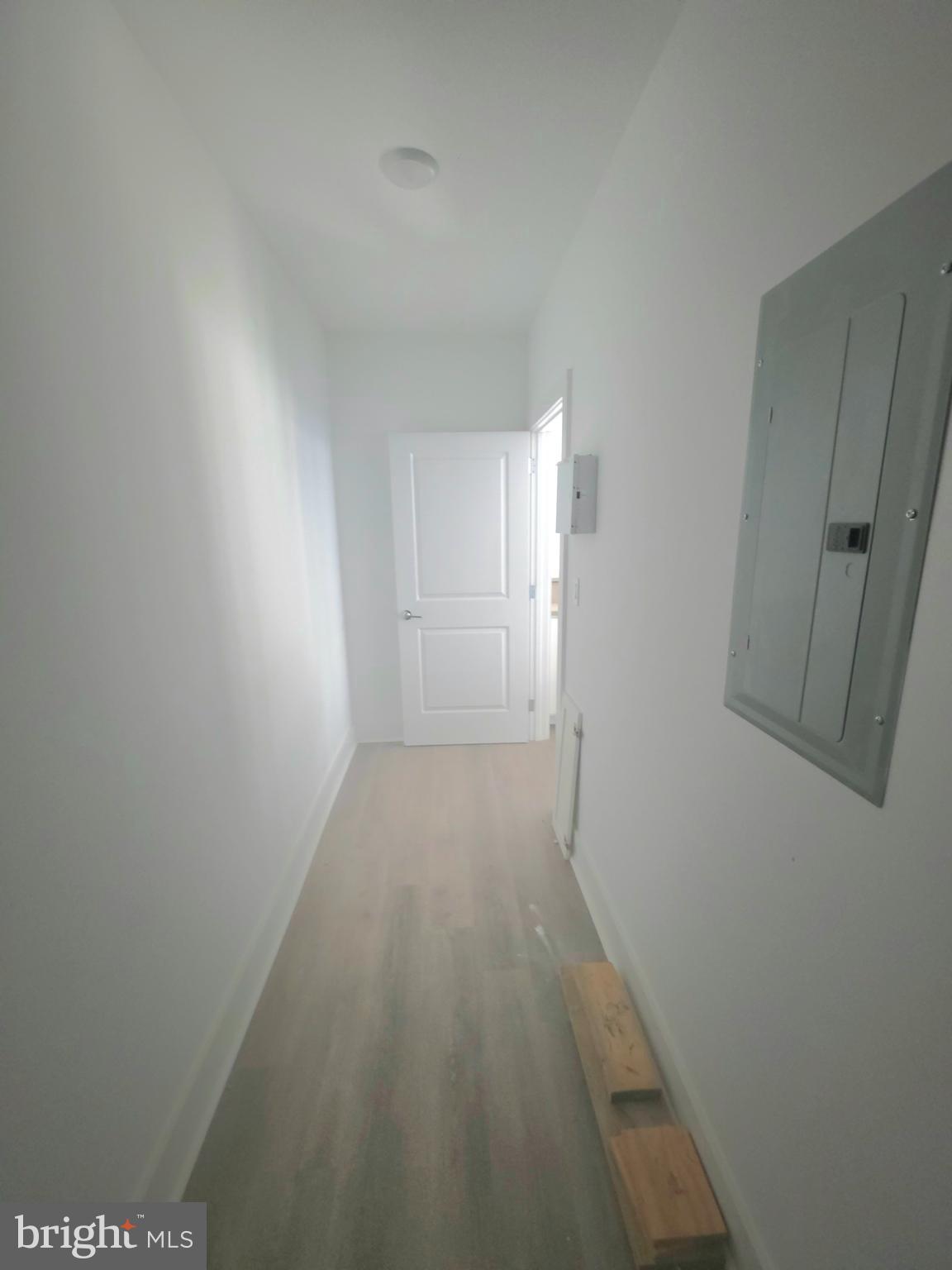 MANTUA - Commercial Lease