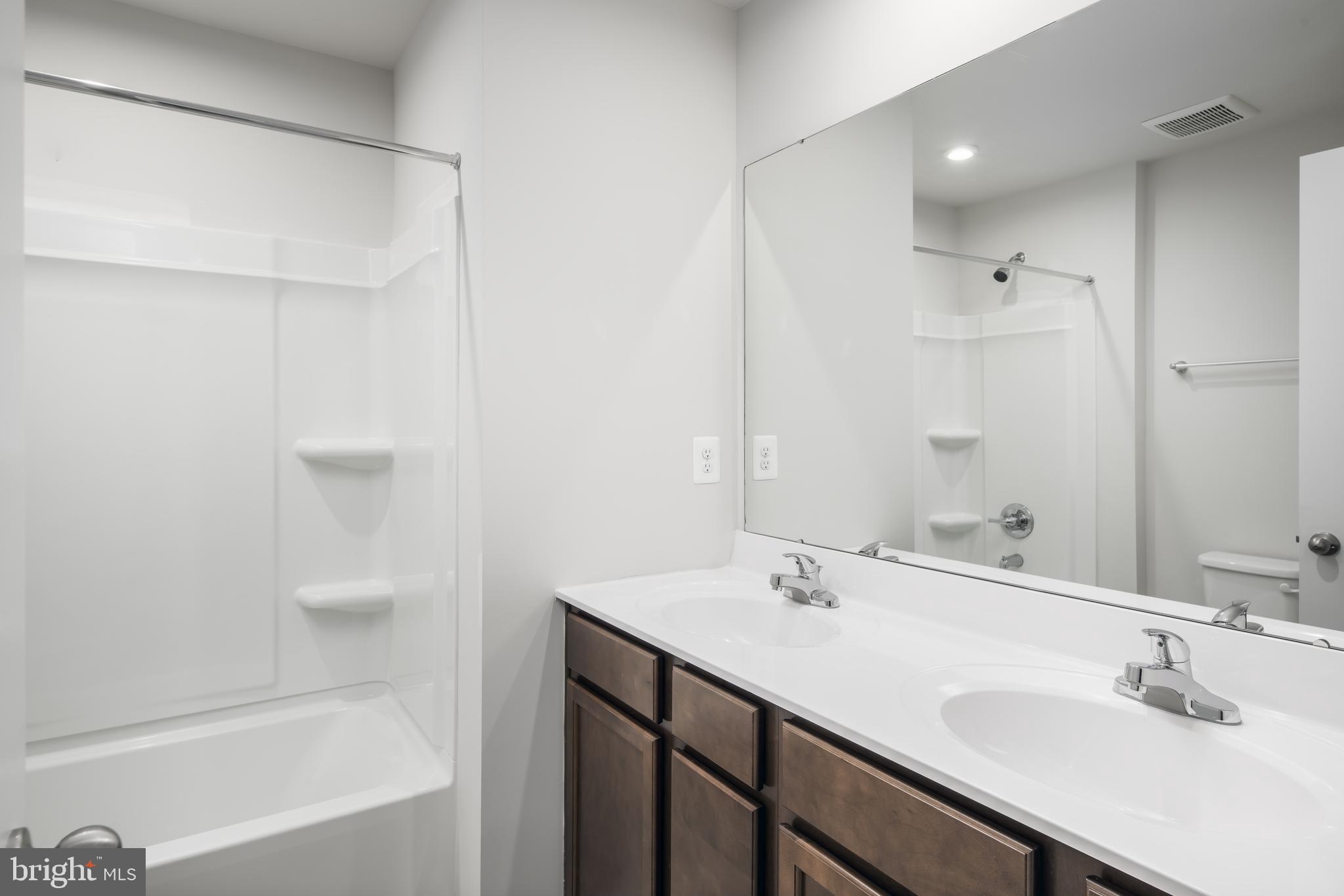 MONTGOMERY VILLAGE - Residential