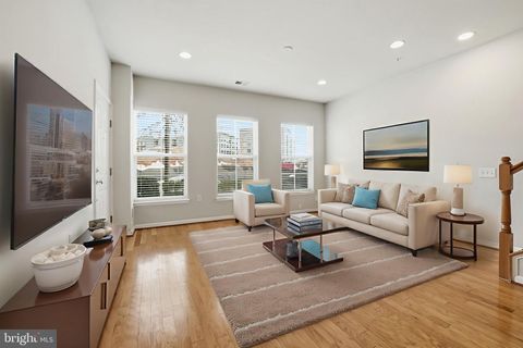 Photo of 2951 Finsbury Place #97, FAIRFAX, VA 22031 (MLS # VAFX2288704)